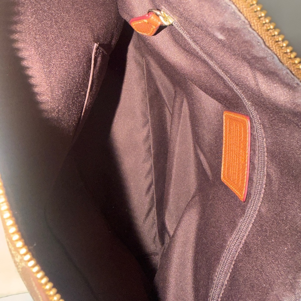Coach Tan and Brown Signature Shoulder Bag - Picture 5 of 8